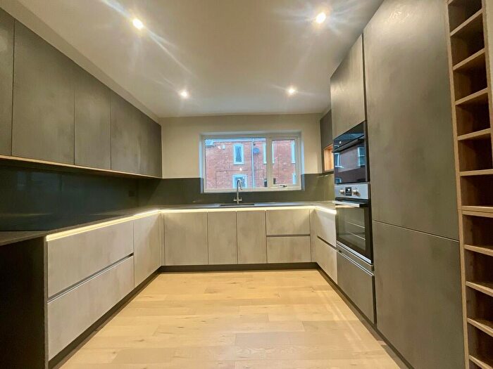 3 Bedroom End Of Terrace House To Rent In Good Lane, Lincoln, LN1