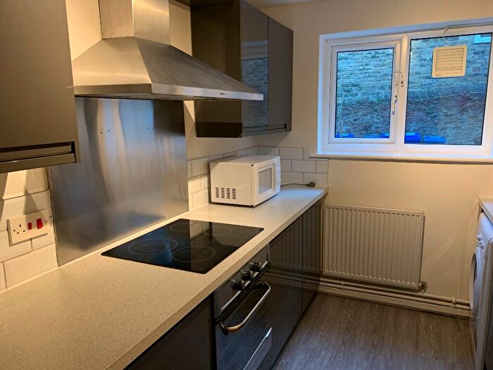 2 Bedroom Apartment To Rent In Tapton House Road, Sheffield, S10