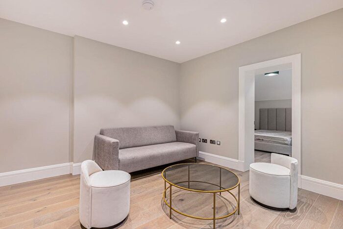 1 Bedroom Flat To Rent In Collingham Road, SW5
