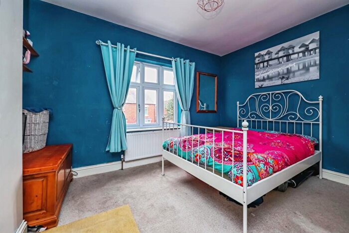 2 Bedroom Semi-Detached House For Sale In Broadway, Ripley, DE5