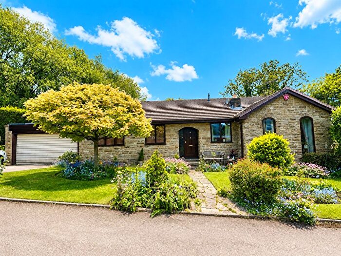 4 Bedroom Detached Bungalow For Sale In Ballantyne Road, Thackley, Bradford, BD10