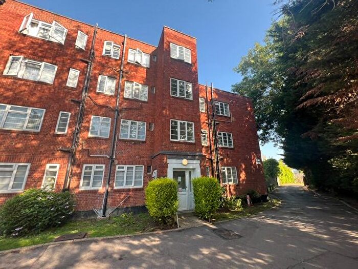 2 Bedroom Flat For Sale In Garden Close, Ruislip, HA4