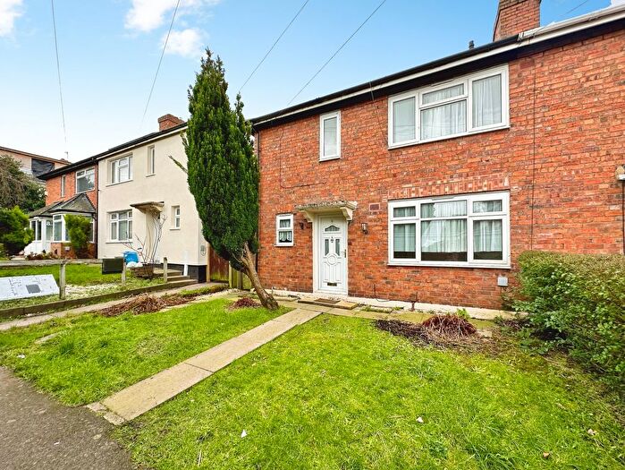3 Bedroom Semi Detached House For Sale In Delville Terrace, Wednesbury, WS10