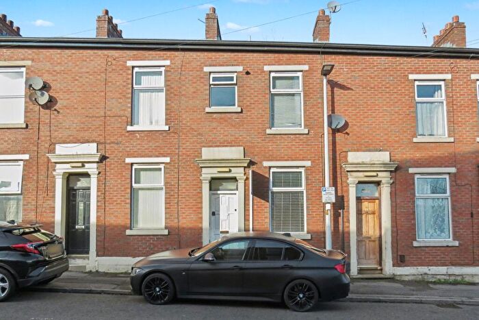 2 Bedroom Terraced House For Sale In Devonport Road, Blackburn, Lancashire, BB2