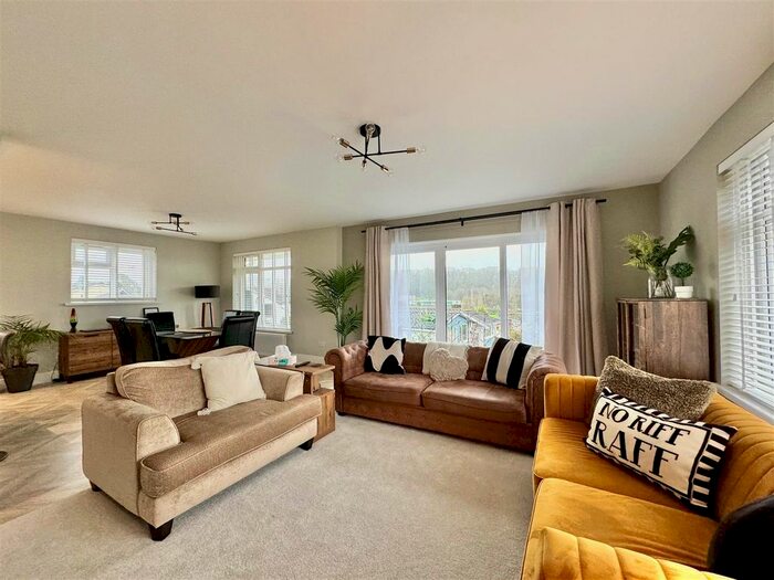 3 Bedroom Detached Bungalow For Sale In Furzehatt Way, Plymstock, Plymouth, PL9