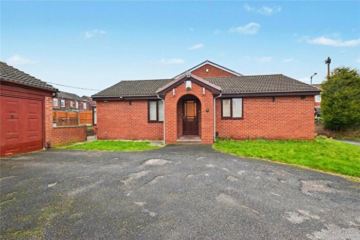 3 Bedroom Bungalow For Sale In Highfield View, Leeds, West Yorkshire, LS12