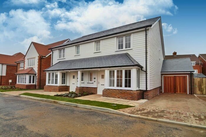 3 Bedroom Semi-Detached House To Rent In Tilney Drive, Horsham, RH12