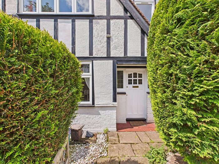 3 Bedroom End Terrace House To Rent In Merton Hall Gardens, Wimbledon, London, SW20