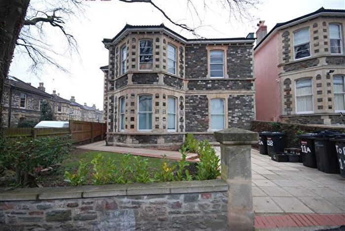 6 Bedroom Apartment To Rent In Ground Floor Flat, Clyde Park, BS6