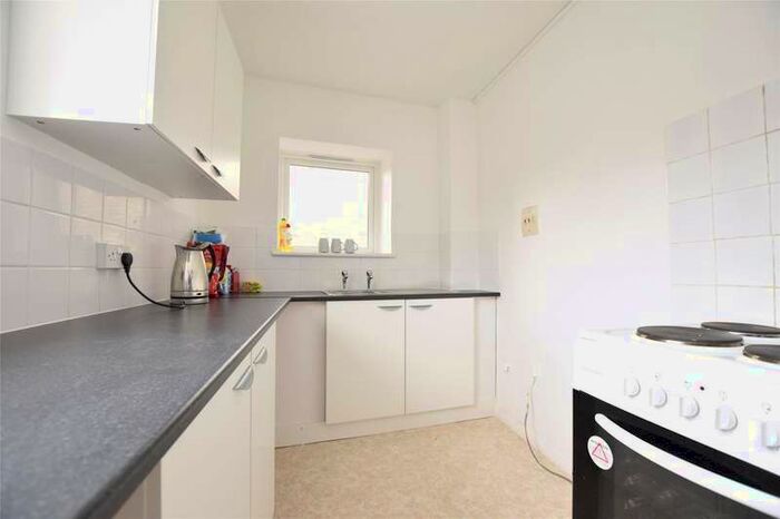 2 Bedroom House To Rent In Bury Street, Abingdon, OX14