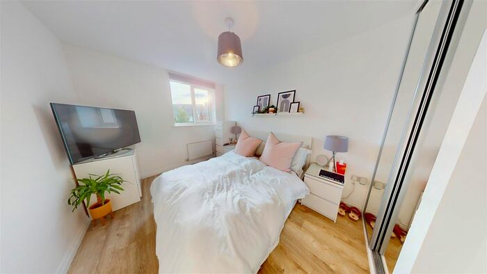 2 Bedroom Property To Rent In Cherry Tree Road, Harwell, Didcot, OX11