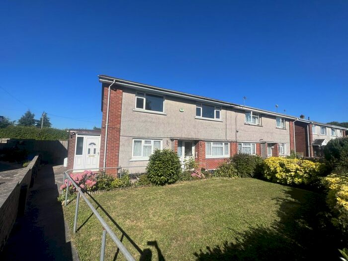 2 Bedroom Property To Rent In Coed-Y-Graig, Pencoed, Bridgend, CF35