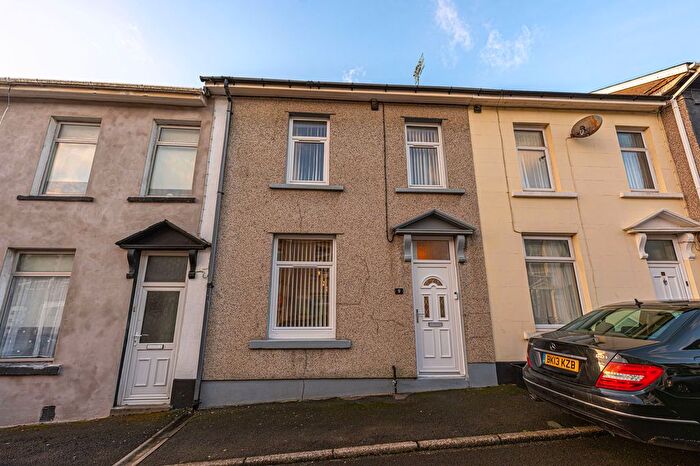 3 Bedroom Terraced House For Sale In Nicholas Street, Pontypool, NP4