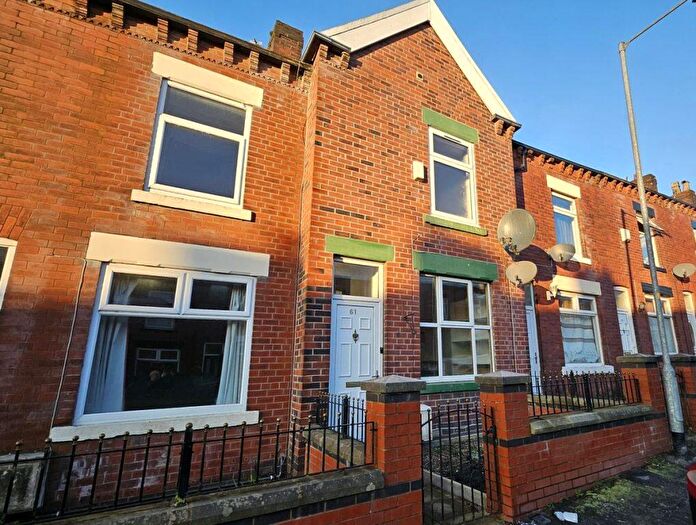 2 Bedroom Terraced House To Rent In Queensgate, Bolton, BL1