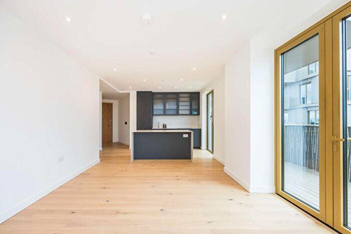 2 Bedroom Flat To Rent In Ashley Road, Tottenham Hale, London, N17