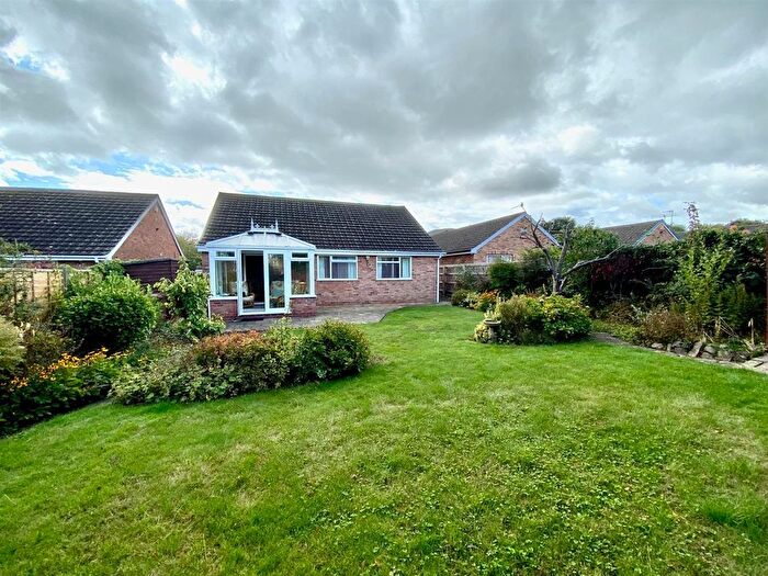 2 Bedroom Detached Bungalow For Sale In Beverley Way, Malvern, WR14
