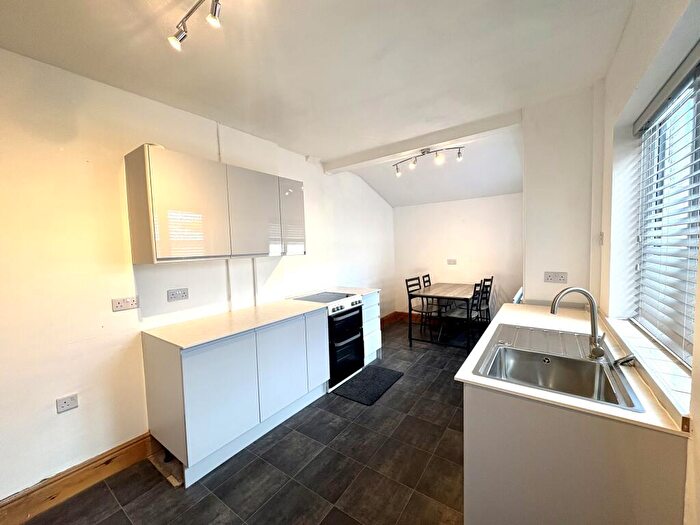 2 Bedroom House To Rent In Vernon Road, Chester, CH1