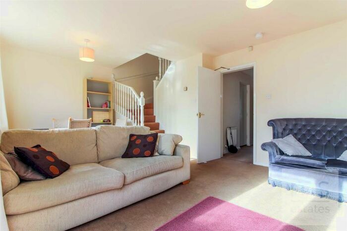 3 Bedroom Terraced House To Rent In Heron Drive, Lenton, Nottingham, NG7