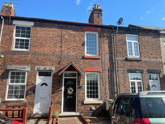 1 Bedroom Terraced House To Rent In Shrewsbury Road, Stafford, ST17