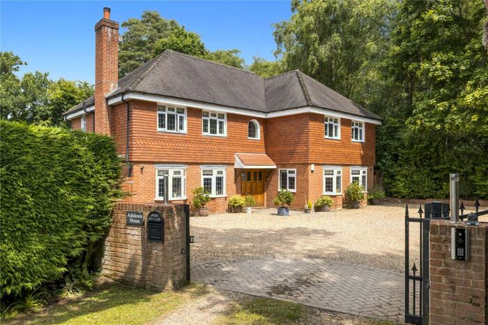 5 Bedroom Detached House For Sale In Pines Road, Liphook, Hampshire, GU30