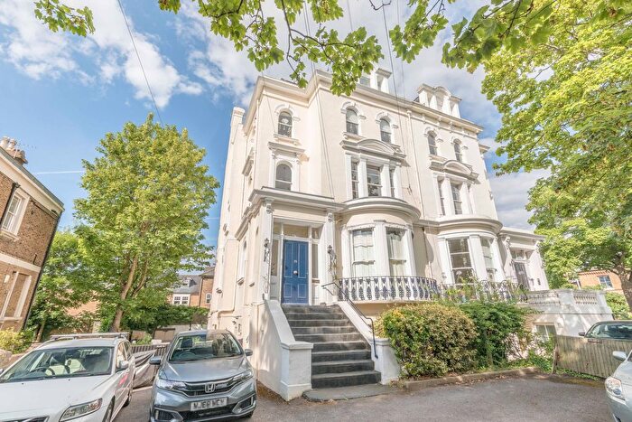 1 Bedroom Flat To Rent In Osborne Road, Windsor, SL4