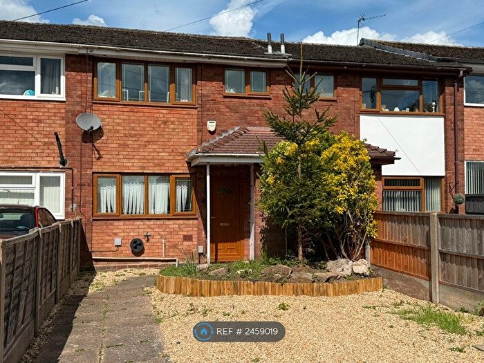 3 Bedroom Terraced House To Rent In Summerfield Road, Burntwood, WS7