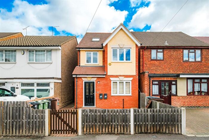 1 Bedroom Flat To Rent In Guildford Road, Walthamstow, E17