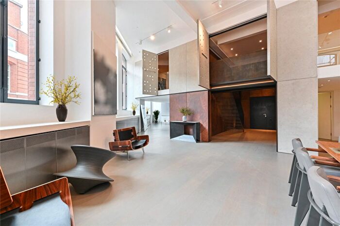 2 Bedroom Flat For Sale In Francis Street, London, SW1P
