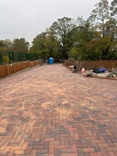 2 Bedroom Flat To Rent In Plumstead, London, SE18