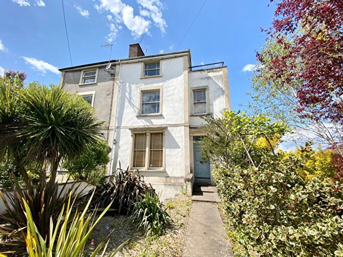 2 Bedroom Apartment To Rent In Totterdown, Knowle Road, BS4