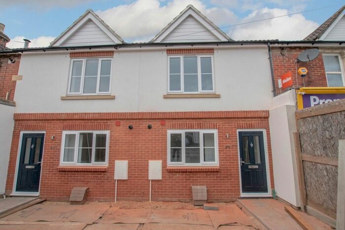 3 Bedroom Semi-Detached House To Rent In Twyford Road, Eastleigh, SO50