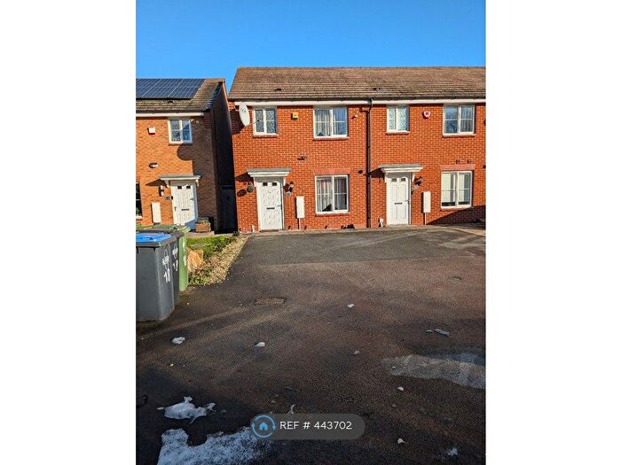 3 Bedroom End Terrace House To Rent In Dorrit Place, Rugby, CV21