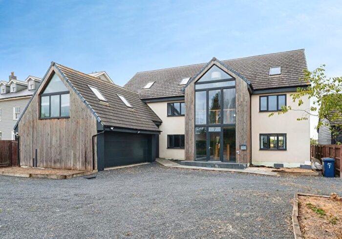 8 Bedroom Detached House For Sale In Pingle Wood Row, Station Road, March, Cambridgeshire, PE15