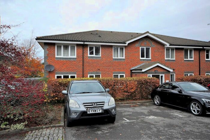 1 Bedroom Flat To Rent In Gade Close, Rickmansworth Road, Watford WD18