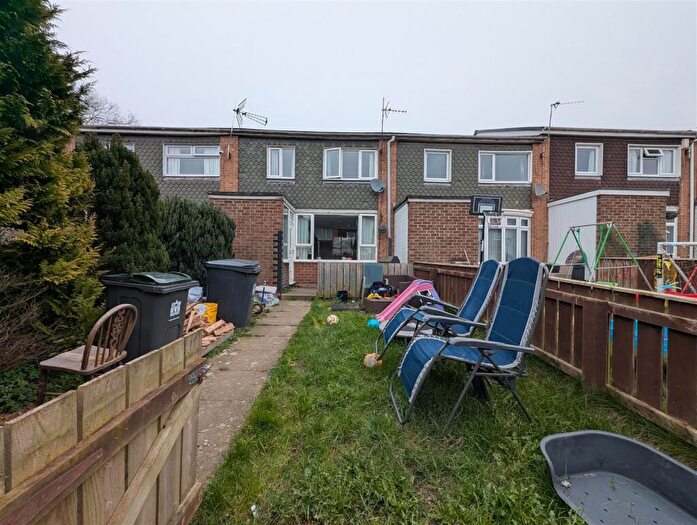 3 Bedroom Terraced House For Sale In Malvern Crescent, Darlington, DL3