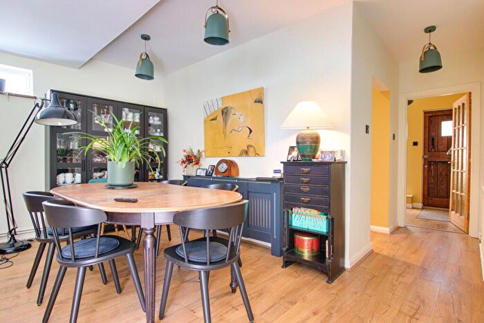 4 Bedroom Bungalow For Sale In Yeovilton Close, Everton, Lymington, SO41