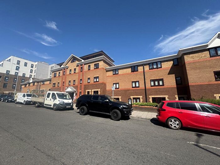 1 Bedroom Apartment To Rent In Collingdon Court, Collingdon Street, Luton, LU1