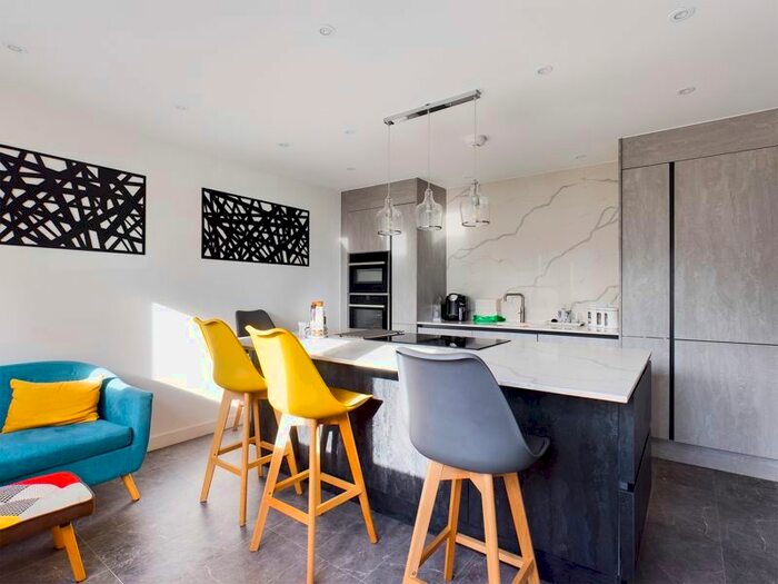 3 Bedroom Detached House For Sale In Blackwater, Truro, TR4