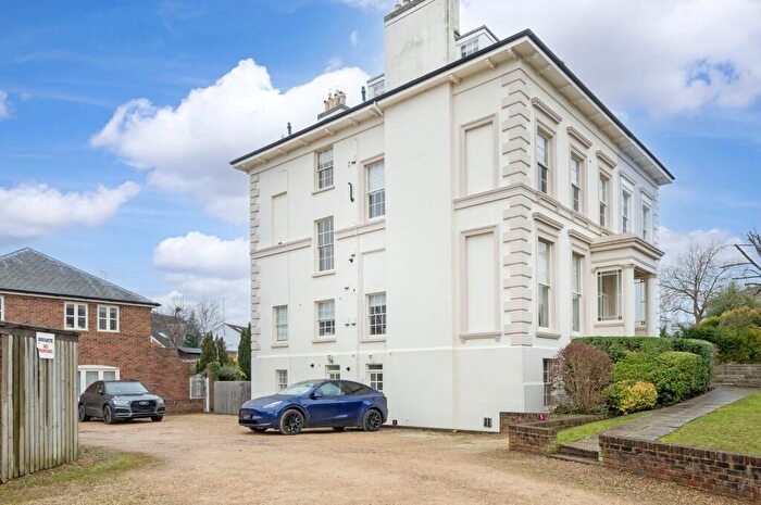 1 Bedroom Apartment For Sale In Parabola Road, Cheltenham, GL50