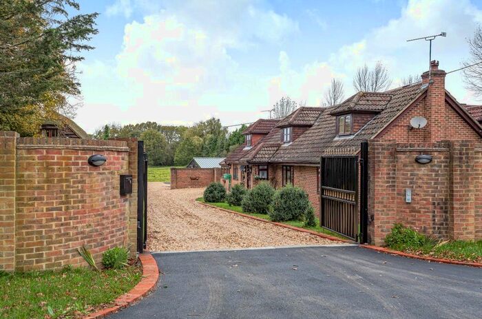 5 Bedroom Bungalow For Sale In Coolham Road, Brooks Green, Horsham, West Sussex RH13