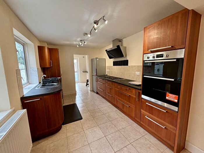 3 Bedroom House To Rent In Palmerston Road, Peterborough, PE2