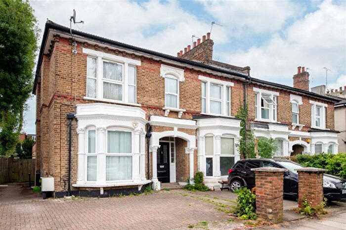 2 Bedroom Flat To Rent In Sunningfields Road, Hendon, NW4