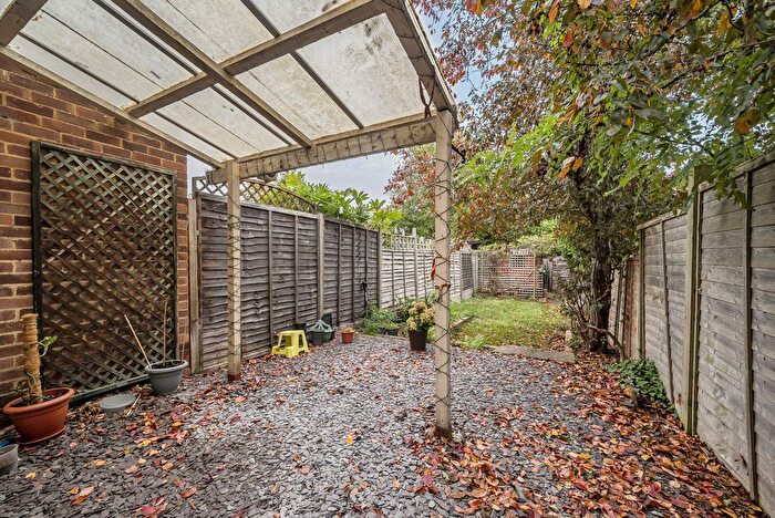 2 Bedroom Terraced House For Sale In Cromwell Road, Caversham, Reading, Berkshire, RG4
