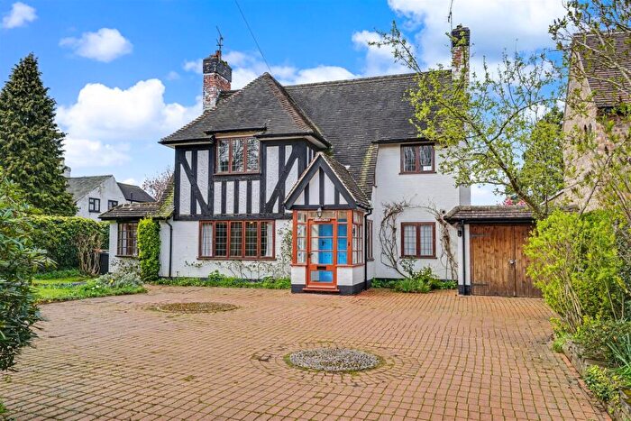 3 Bedroom Detached House For Sale In Church Lane, Attenborough, NG9