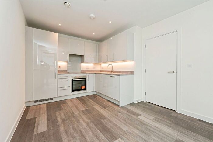 1 Bedroom Flat For Sale In Milton Road, Harrow, HA1
