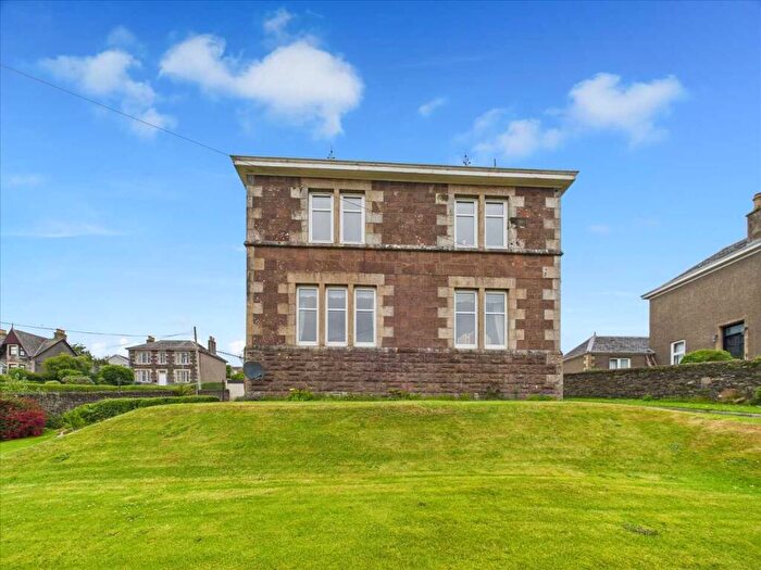 2 Bedroom Flat For Sale In ( Lower) Thornhill, Campbeltown, PA28