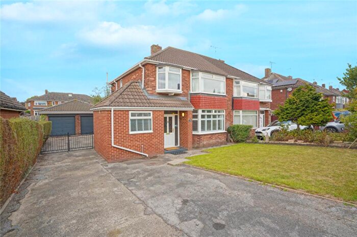 3 Bedroom Semi Detached House For Sale In Grange Road, Rotherham, South Yorkshire, S60
