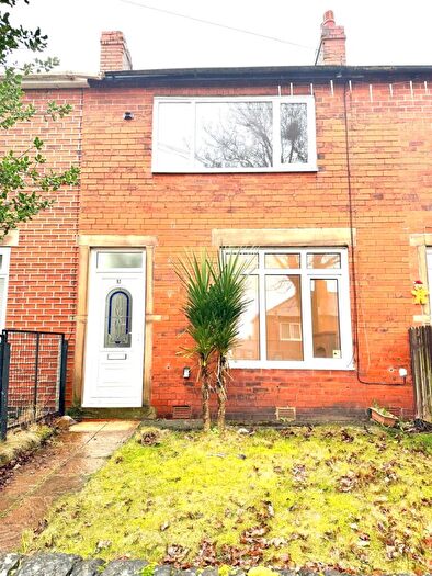 2 Bedroom Terraced House To Rent In Highroad Well Lane, Calderdale, Halifax, HX2