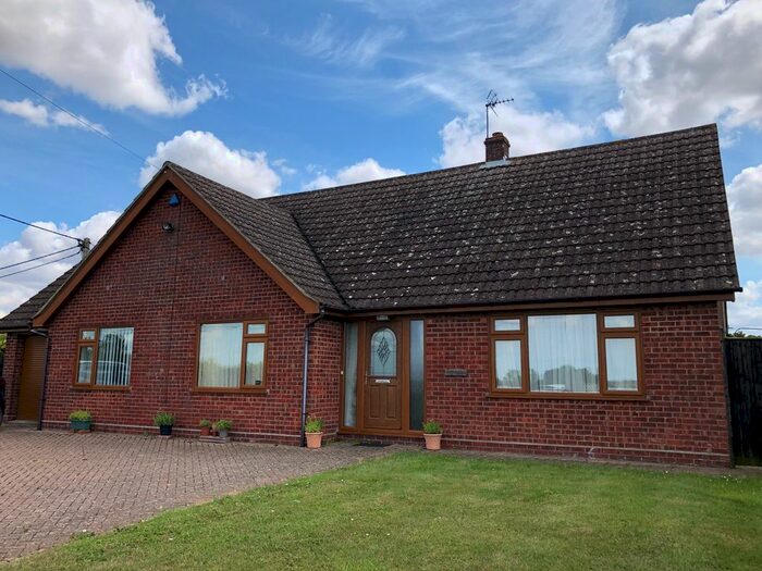 3 Bedroom Detached Bungalow For Sale In Suffolk, Great Finborough, IP14