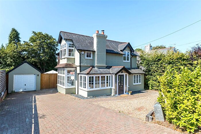 4 Bedroom Detached House For Sale In Headley Down, Hampshire, GU35